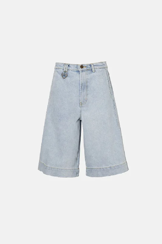 TRAPEZOID SHORT